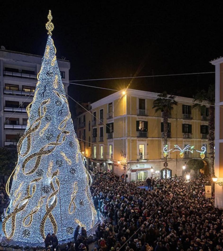 Turisti In Centro Salerno